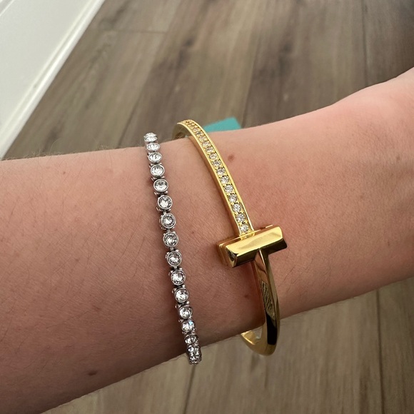 Tiffany inspired gold plated bangle - Picture 5 of 7